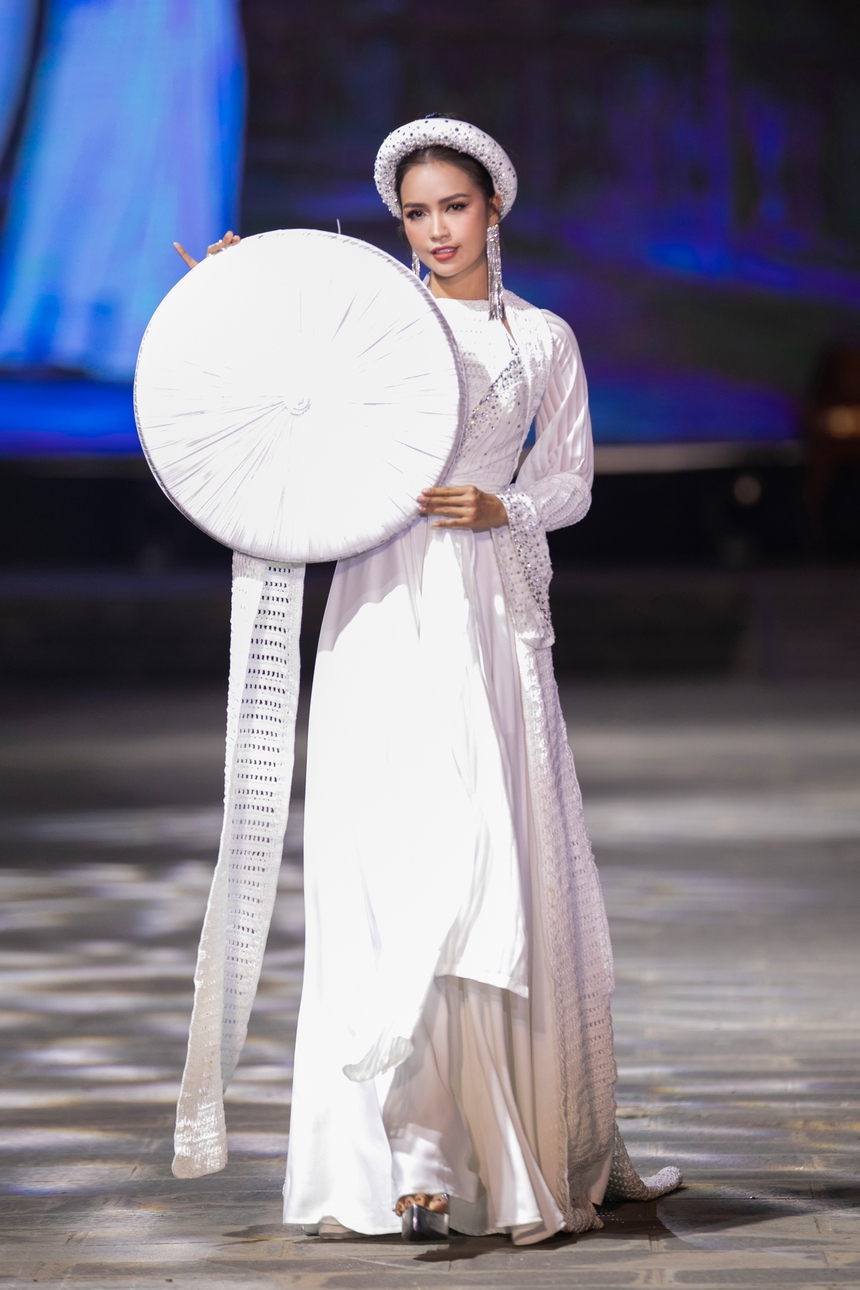 NTK Thạch Linh tôn vinh văn hóa, du lịch tâm linh bằng thời trang - Ảnh 6.