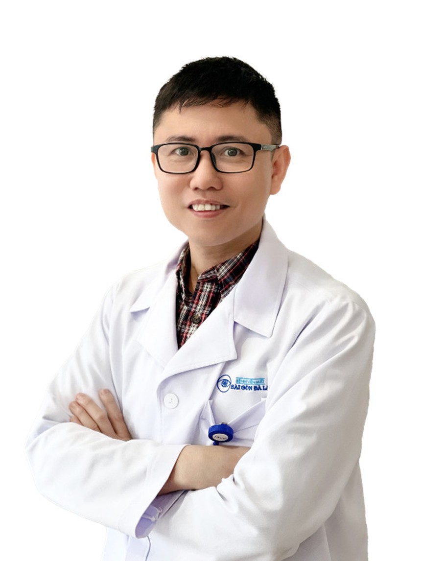 Vị bác sĩ giỏi chuyên môn, sáng tâm và sáng tầm - Ảnh 1. Vị bác sĩ giỏi chuyên môn, sáng tâm và sáng tầm - Ảnh 1.