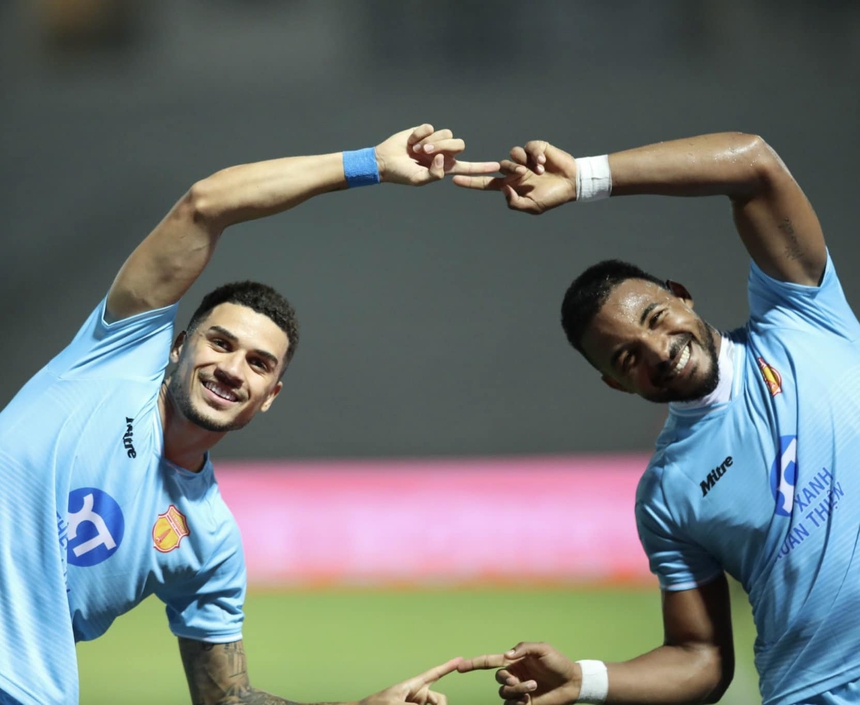 Nhận định bóng đá Bình Định vs Nam Định (18h00, 24/2), V-League vòng 10 - Ảnh 2. Nhận định bóng đá Bình Định vs Nam Định (18h00, 24/2), V-League vòng 10 - Ảnh 2.