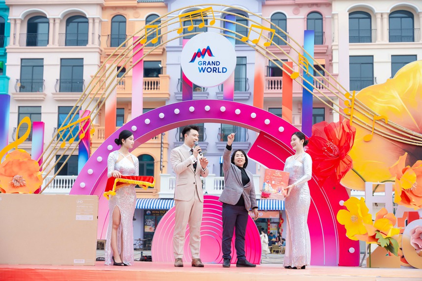 Gần nửa triệu lượt khách "cập bến" Grand World trong kỳ nghỉ Tết Nguyên đán 2024 - Ảnh 6.