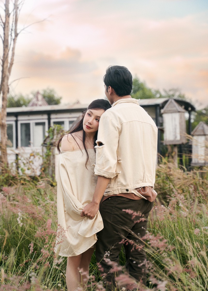 Nhan sắc Hồ Quỳnh Hương khi thể hiện ca khúc cuối cùng cố nhạc sĩ Xuân Phương gửi - Ảnh 3.