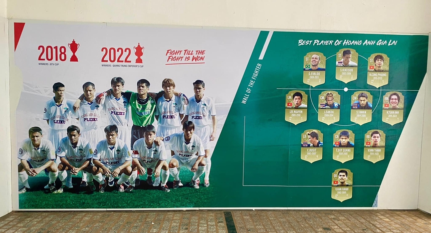 HAGL chọn đội hình xuất sắc mọi thời đại, Công Phượng và Lee Nguyễn cùng được nhắc tên - Ảnh 2. HAGL chọn đội hình xuất sắc mọi thời đại, Công Phượng và Lee Nguyễn cùng được nhắc tên - Ảnh 2.