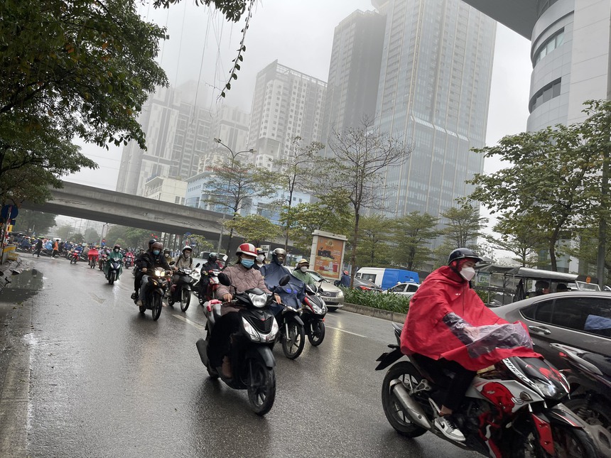 Đông Bắc Bộ và Thủ đô Hà Nội mưa rét - Ảnh 1. Đông Bắc Bộ và Thủ đô Hà Nội mưa rét - Ảnh 1.