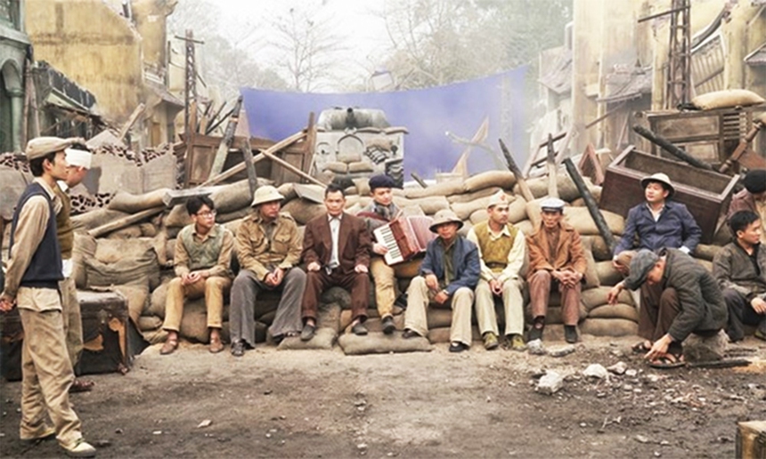 Từ 'cơn sốt' của phim 'Đào, phở và piano': Chất Hà Nội thấm đẫm trong 'Đào, phở và piano' - Ảnh 3.