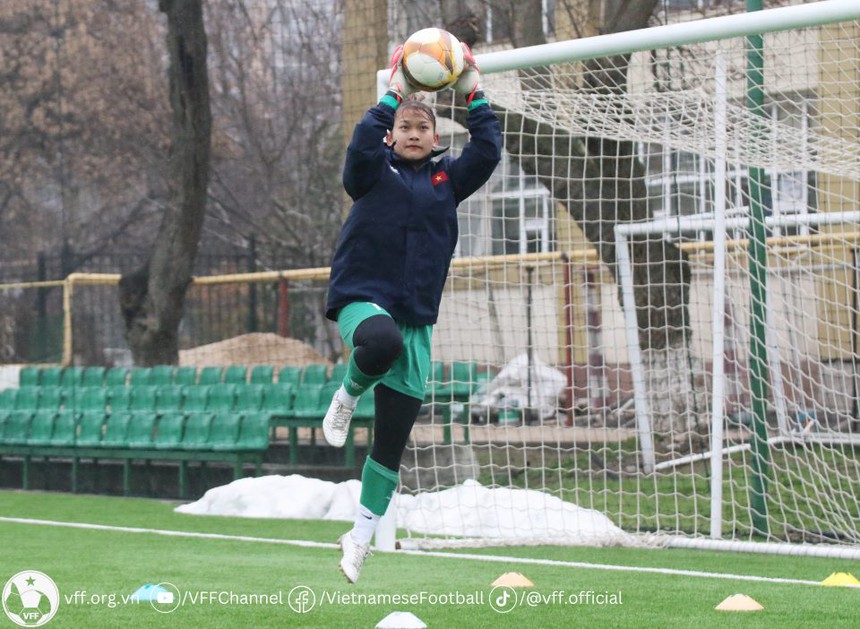 Tin nóng bóng đá Việt 26/2: HAGL chốt ngoại binh, Văn Quyết nói về khả năng trở lại ĐT Việt Nam - Ảnh 4.