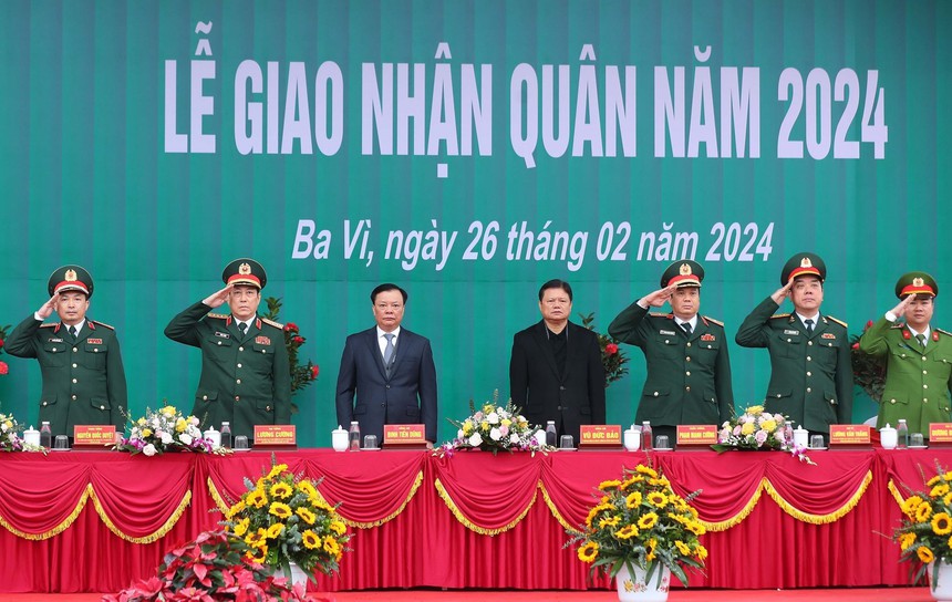 Gần 4.500 thanh niên Thủ đô lên đường nhập ngũ - Ảnh 1.