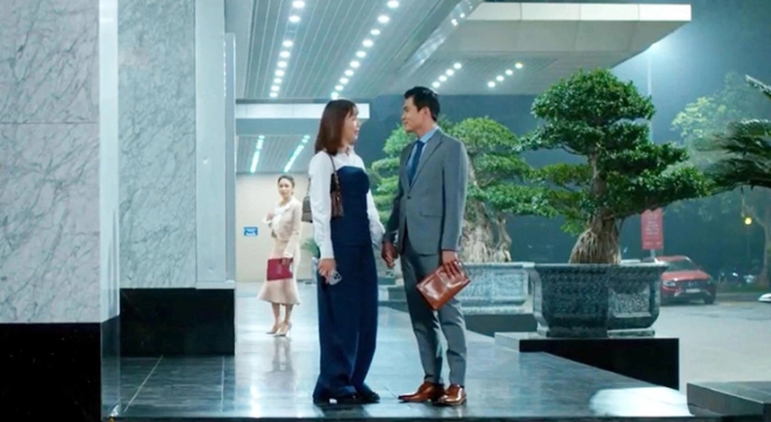 Hồng Diễm - Quang Sự hoá ra có chung nguyên tắc về cảnh 'nóng'  - Ảnh 2.