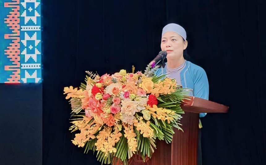 Tọa đàm 'Từ bản lĩnh đến bản sắc nhà thơ': Không phải có bản lĩnh là đến được bản sắc - Ảnh 4.