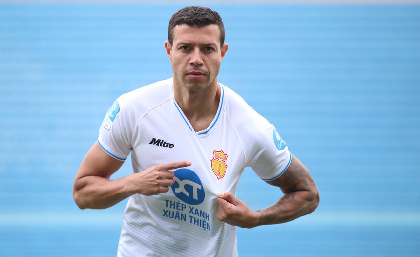 Nam Định và phần còn lại của V.League - Ảnh 1.