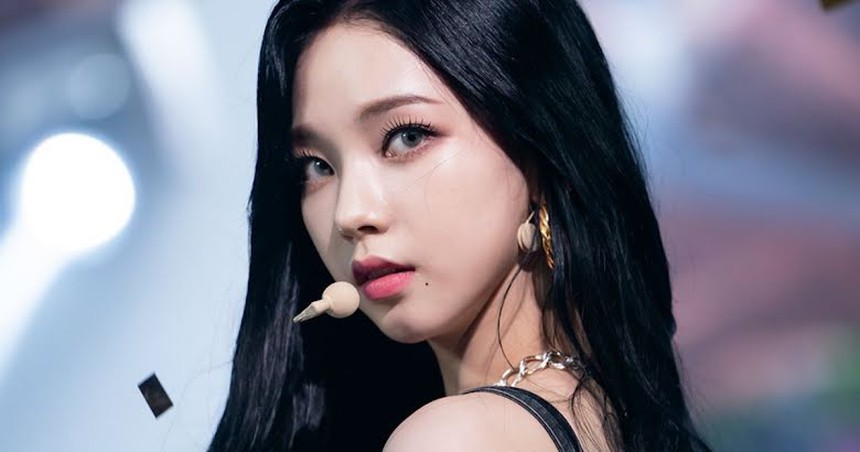 Profile cực đỉnh cặp đôi Lee Jae Wook và bạn gái idol Karina - Ảnh 7.