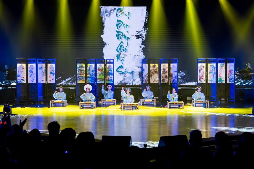 ‘Chị đẹp đạp gió rẽ sóng’ tập 15: Trang Pháp lên ngôi Quán quân, lộ diện đội hình Đạp Gió - Ảnh 4.