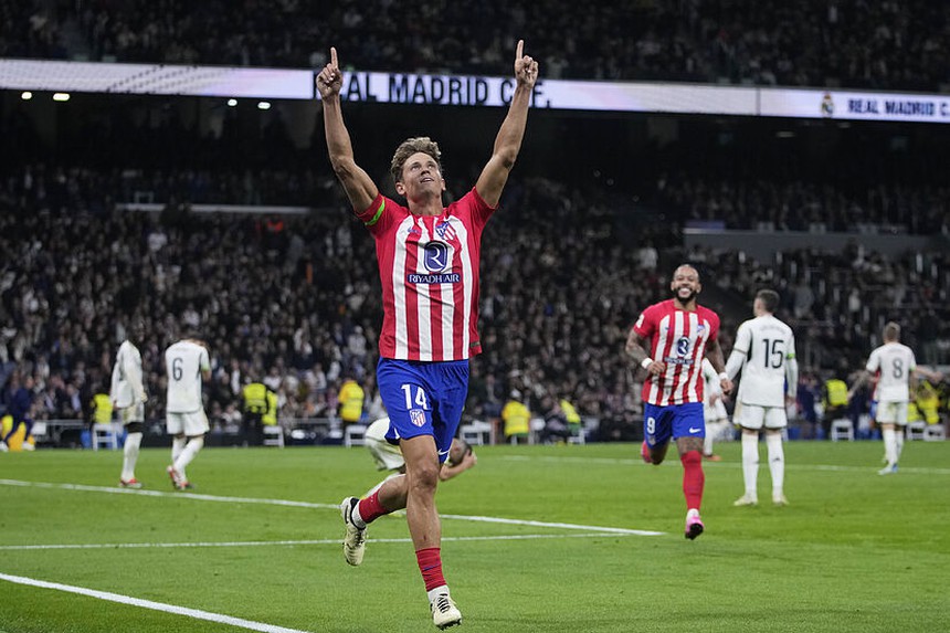 Thủng lưới ở phút 90+3, Real Madrid đánh rơi chiến thắng trước Atletico trong trận derby kịch tính - Ảnh 3.