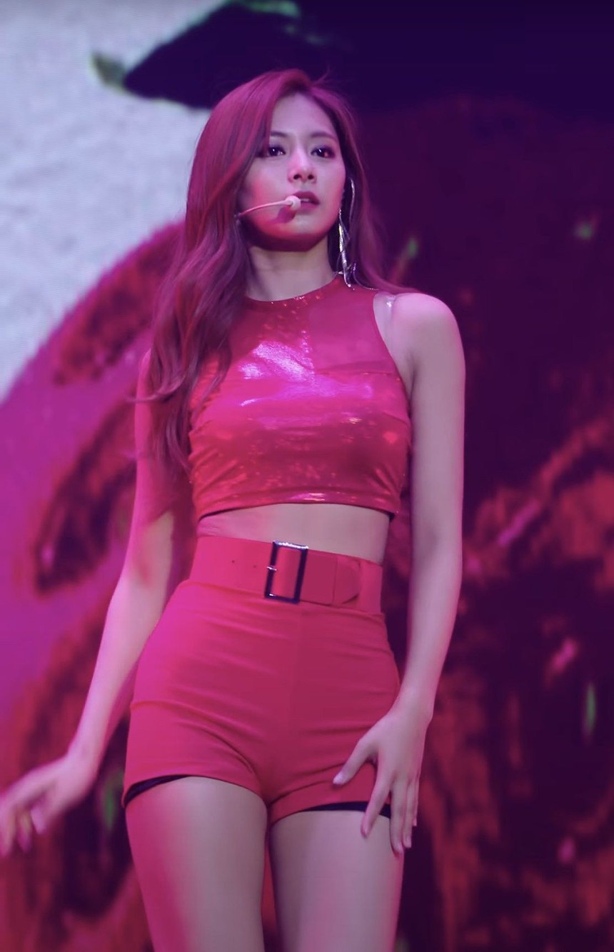 Jennie Blackpink và 8 nữ thần tượng sở hữu tỉ lệ cơ thể đỉnh nhất K-pop - Ảnh 26.