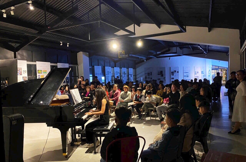 BÀI TẾT - Ngẫm cùng 'vùng trời âm nhạc' Đà Lạt - Ảnh 2. BÀI TẾT - Ngẫm cùng 'vùng trời âm nhạc' Đà Lạt - Ảnh 2.