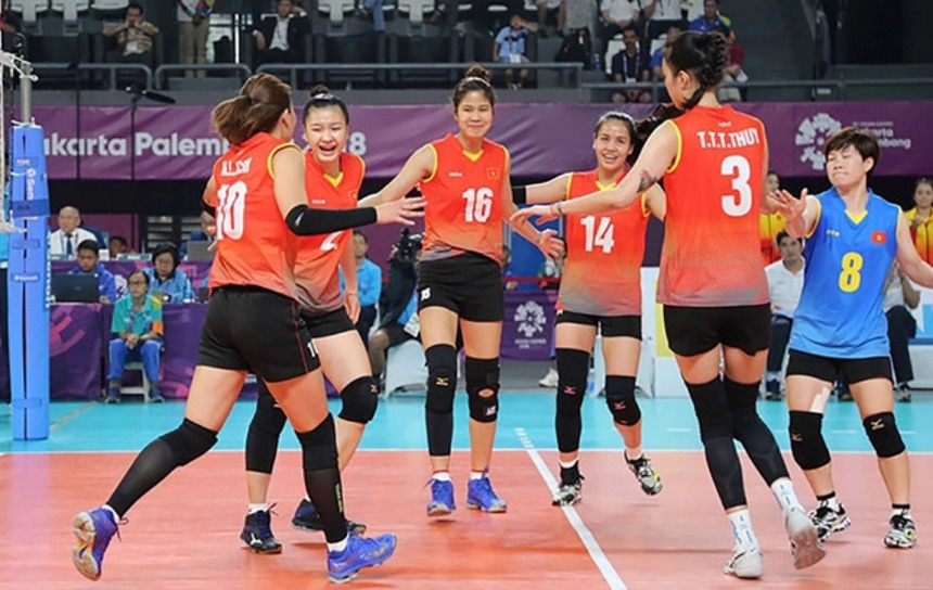 Tin nóng thể thao sáng 7/2: Son Heung Min xin lỗi CĐV, Ngoại binh 'khủng' Trung Quốc đổ bộ bóng chuyền Việt Nam - Ảnh 3.