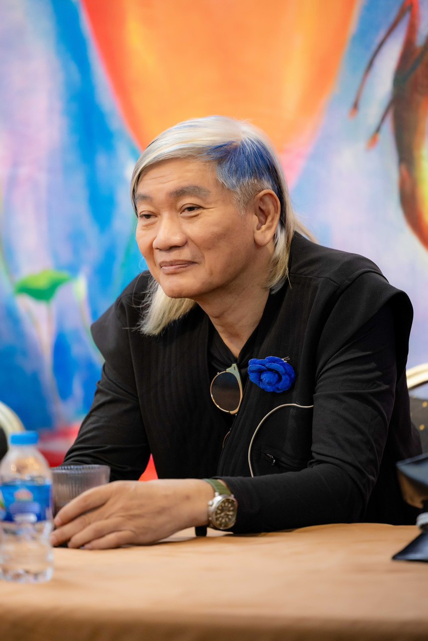 BÀI TẾT - Đào Anh Khánh trong vũ trụ tình yêu - Ảnh 6.