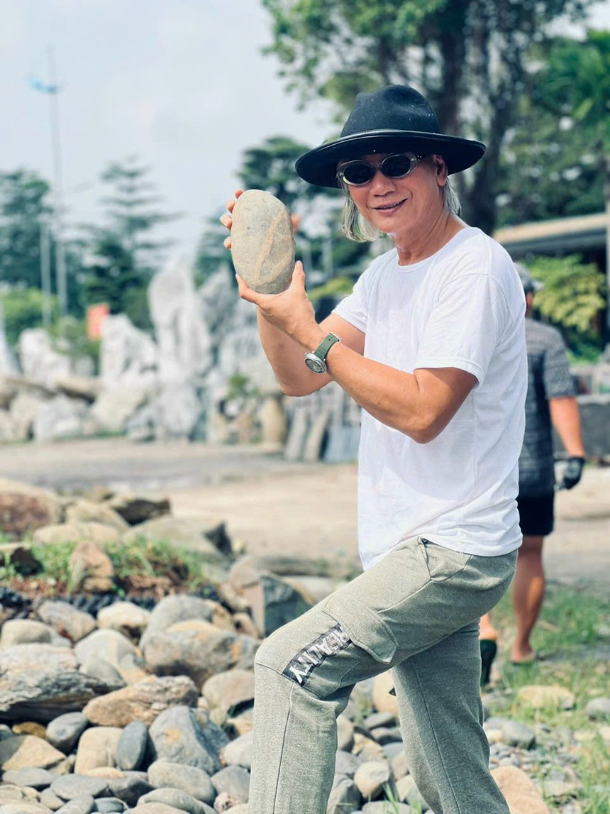 BÀI TẾT - Đào Anh Khánh trong vũ trụ tình yêu - Ảnh 10.