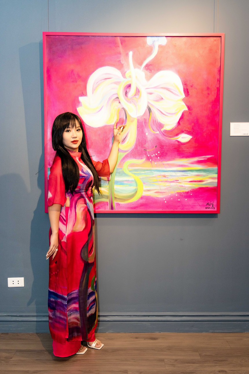 BÀI TẾT - Đào Anh Khánh trong vũ trụ tình yêu - Ảnh 3.