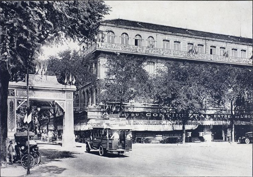 BÀI TẾT - Ảnh = Ký ức = Lịch sử: Từ 'Khải Hoàn Môn' đến những 'cổng chào' ngày tiếp quản Thủ đô - Ảnh 9.