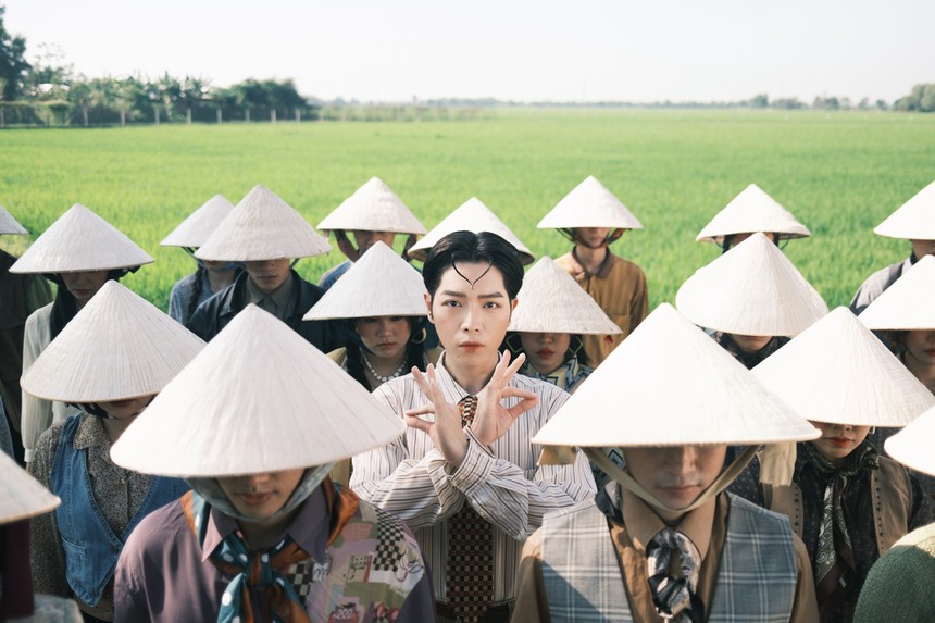 MV "Đi chùa cầu duyên" của Đức Phúc: Lan tỏa khoảnh khắc hạnh phúc mùa Valentine - Ảnh 1.