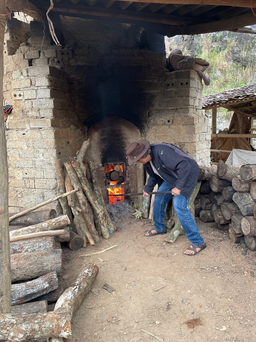 BÀI TẾT - Nung ngói âm dương, ấm tình làng bản - Ảnh 4. BÀI TẾT - Nung ngói âm dương, ấm tình làng bản - Ảnh 4.