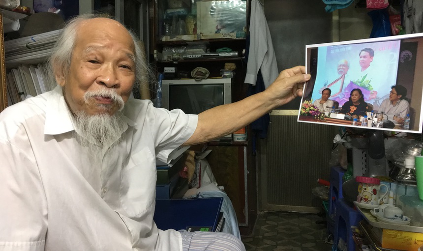 BÀI TẾT - Nhà nhiếp ảnh Quang Phùng: Sống, sáng tạo 'vì tình yêu Hà Nội' - Ảnh 2.