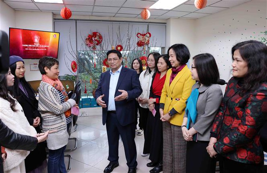 Thủ tướng chúc Tết cán bộ, phóng viên các cơ quan thông tấn, báo chí - Ảnh 5.
