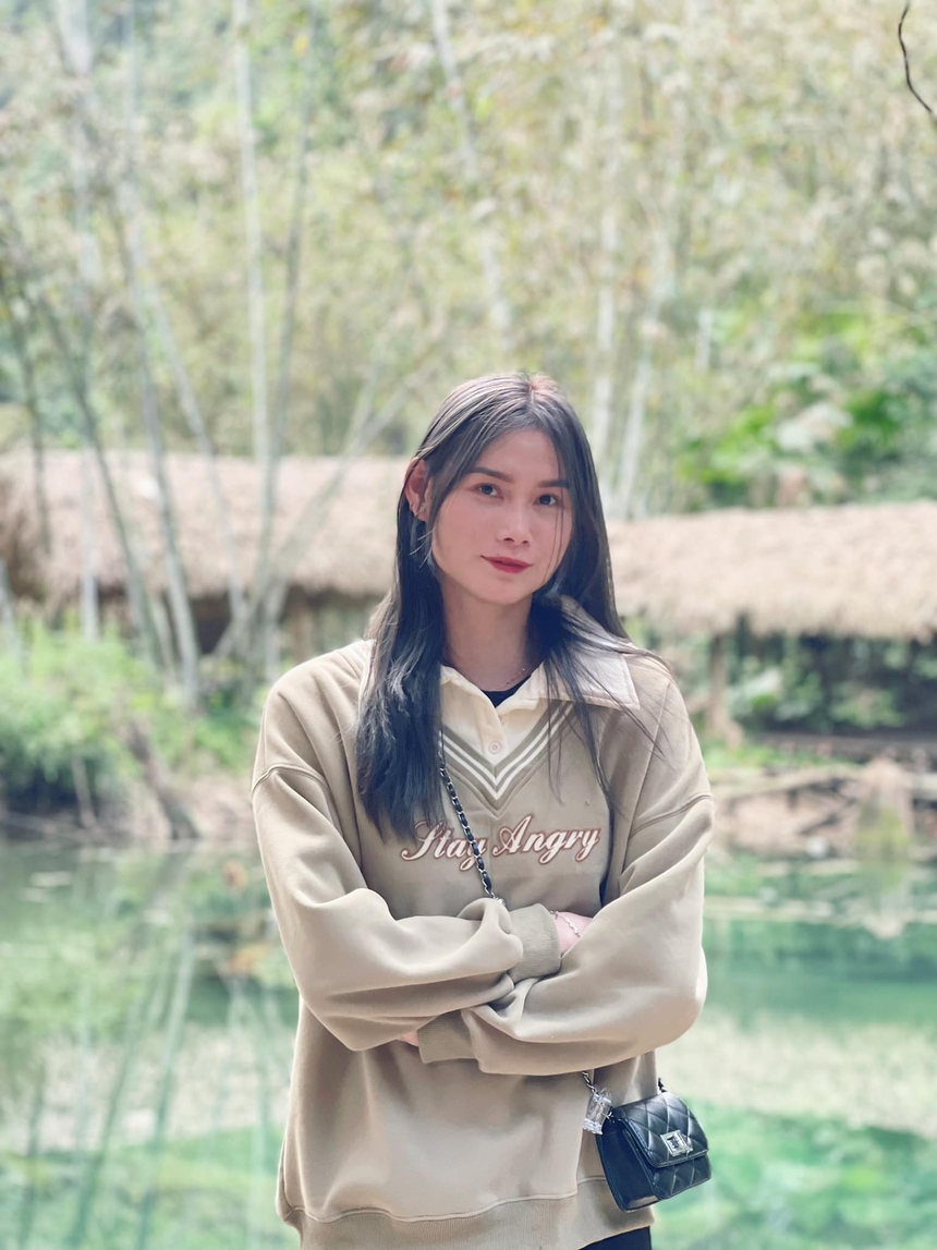 Lộ diện hot girl 23 tuổi cao gần 1m90, được kỳ vọng trở thành ‘Ngọc Hoa mới’ của bóng chuyền nữ Việt Nam - Ảnh 5. Lộ diện hot girl 23 tuổi cao gần 1m90, được kỳ vọng trở thành ‘Ngọc Hoa mới’ của bóng chuyền nữ Việt Nam - Ảnh 5.