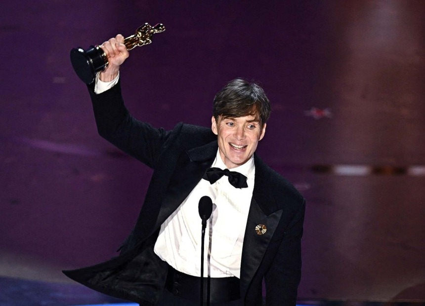 Cillian Murphy - Từ vai diễn Oppenheimer tới tượng vàng Oscar - Ảnh 1. Cillian Murphy - Từ vai diễn Oppenheimer tới tượng vàng Oscar - Ảnh 1.