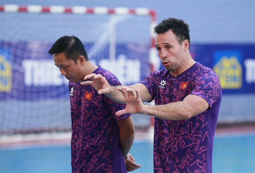 Đội tuyển futsal Việt Nam đấu kín với Malaysia - Ảnh 2.