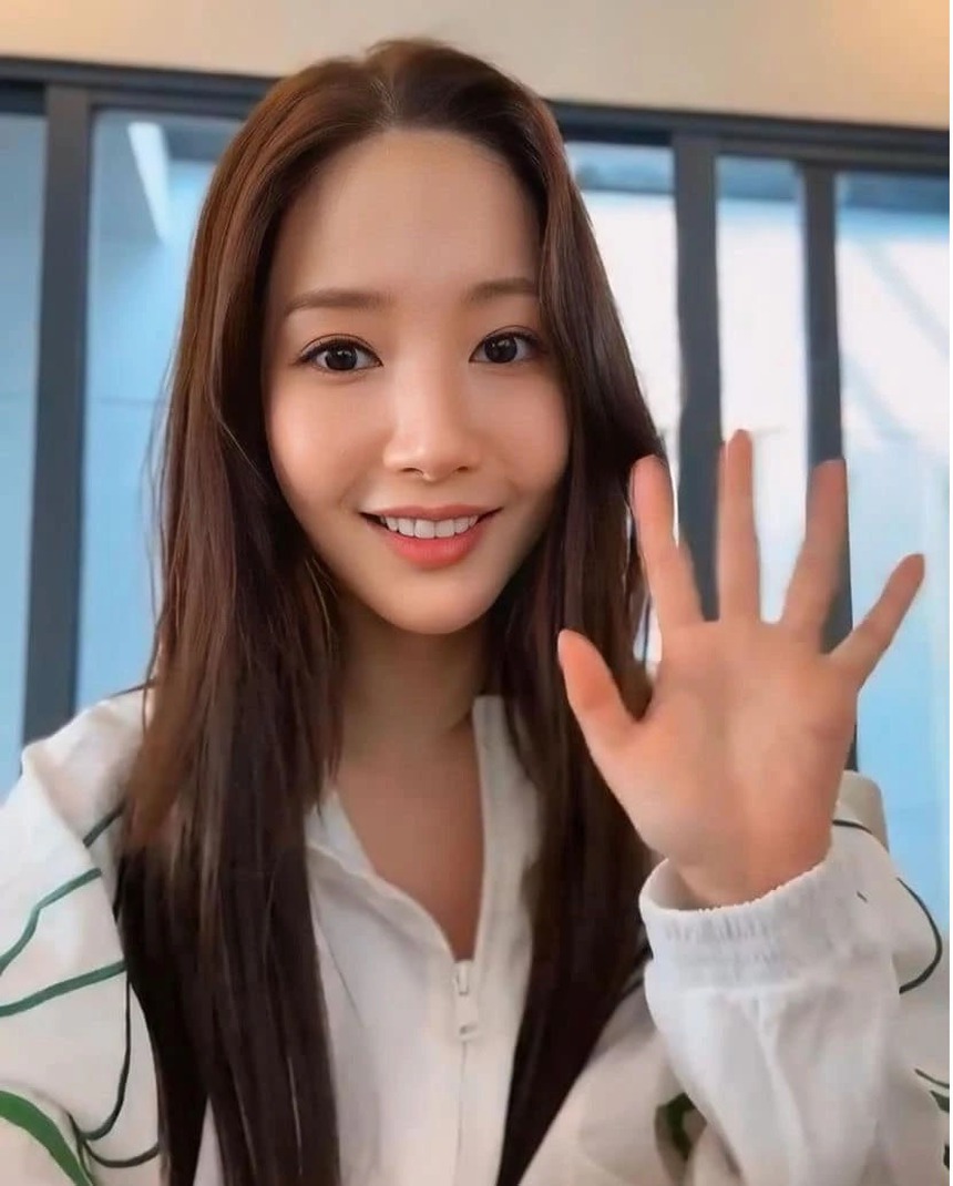 Dàn sao 'Cô đi mà lấy chồng tôi' tới Nha Trang, 'gây bão' mạng với nhan sắc rạng rỡ - Ảnh 2.