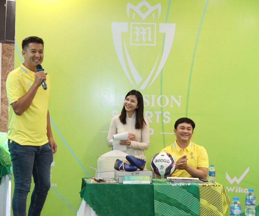 Đất Tây Đô "nóng" với giải bóng đá sân 7 quy mô lớn - Ảnh 1.