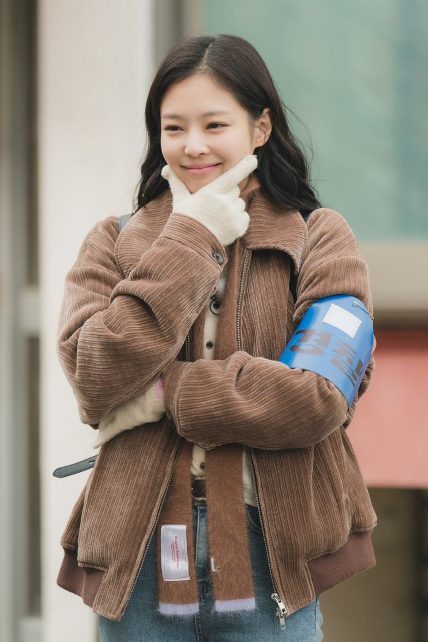 Thất bại với 'Apartment 404', Jennie Blackpink từ chối tham gia show mới - Ảnh 3.