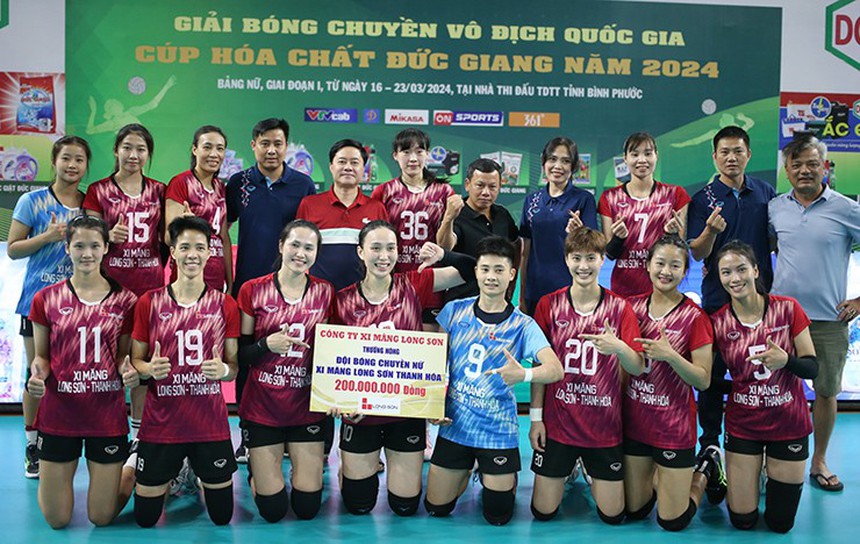 Tin nóng thể thao tối 19/3: CLB bóng chuyền nữ Thanh Hóa được thưởng 400 triệu sau 2 trận, HLV Shin Tae Yong phẫn nộ trước trận gặp ĐT Việt Nam - Ảnh 2.