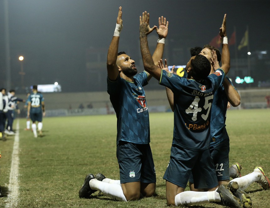 Thanh Hoá "chết dở" vì Rimario, hai mặt ngoại binh HAGL - Ảnh 3. Thanh Hoá "chết dở" vì Rimario, hai mặt ngoại binh HAGL - Ảnh 3.