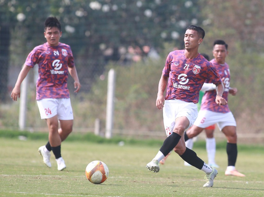 Cựu tuyển thủ Việt Nam kỳ vọng nâng tầm bóng đá TP.HCM - Ảnh 2. Cựu tuyển thủ Việt Nam kỳ vọng nâng tầm bóng đá TP.HCM - Ảnh 2.