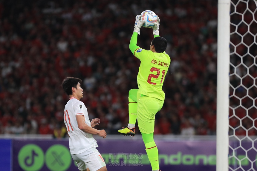 Minh Trọng mắc lỗi tai hại, ĐT Việt Nam nhận kết cục đáng tiếc trên sân của Indonesia - Ảnh 13.