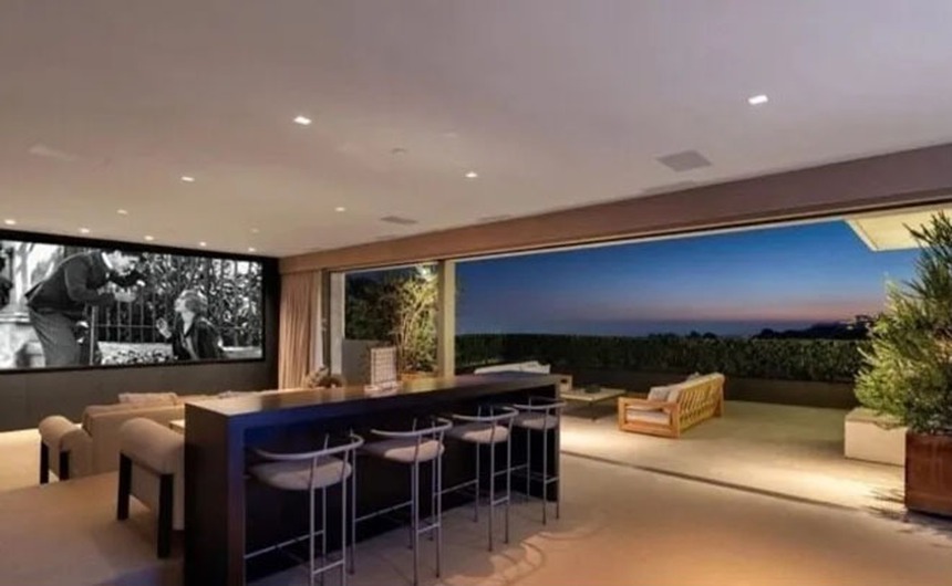 'Choáng' với biệt thự của Chủ tịch HYBE Bang Si Hyuk ở Los Angeles - Ảnh 8. 'Choáng' với biệt thự của Chủ tịch HYBE Bang Si Hyuk ở Los Angeles - Ảnh 8.