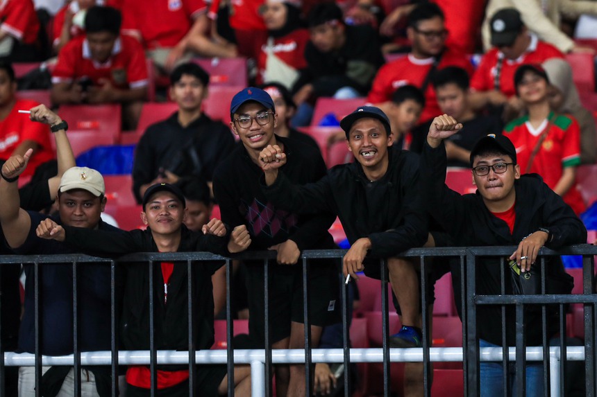 CĐV Indonesia sợ tuyển Việt Nam thời ông Park, thở phào nhờ ông Troussier - Ảnh 2. CĐV Indonesia sợ tuyển Việt Nam thời ông Park, thở phào nhờ ông Troussier - Ảnh 2.