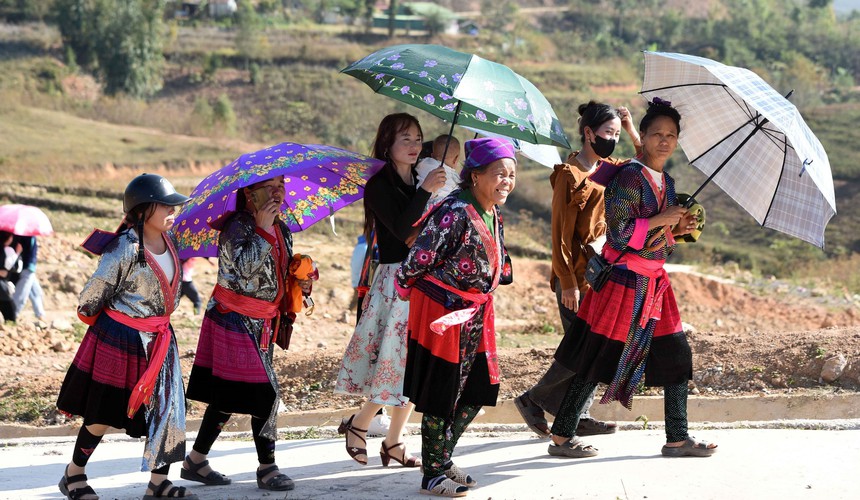 Xây dựng Điện Biên thành trung tâm du lịch của Tiểu vùng Tây Bắc * Bài 1: 'Kho báu' nơi đại ngàn - Ảnh 1.