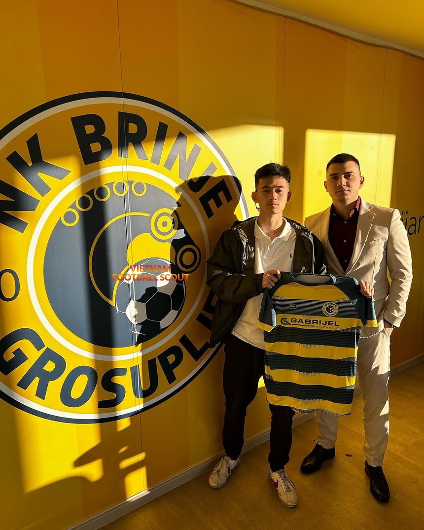 Hành trình đặc biệt của cầu thủ Việt kiều từ bóng đá học đường đến cầu thủ chuyên nghiệp ở trời Âu - Ảnh 2. Hành trình đặc biệt của cầu thủ Việt kiều từ bóng đá học đường đến cầu thủ chuyên nghiệp ở trời Âu - Ảnh 2.
