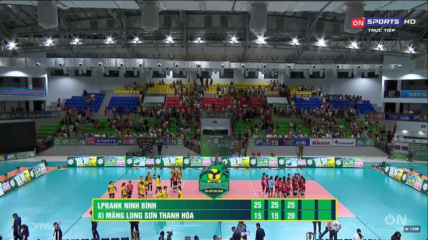 Bích Tuyền rực sáng, ĐKVĐ Ninh Bình LVPB "giải mã" hiện tượng Xi măng Long Sơn Thanh Hóa