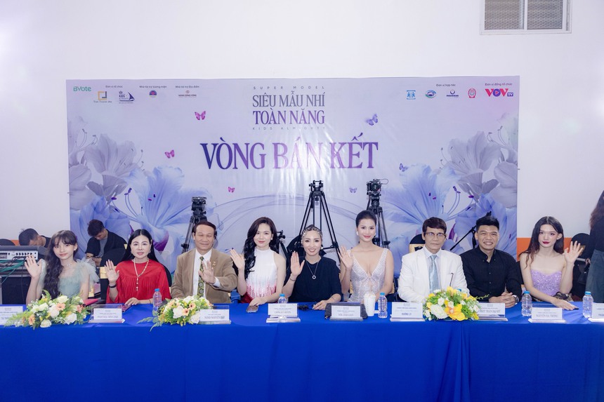 NSND Nguyễn Hải, diễn viên Trung "Ruồi" chấm Siêu mẫu nhí toàn năng - Ảnh 1.