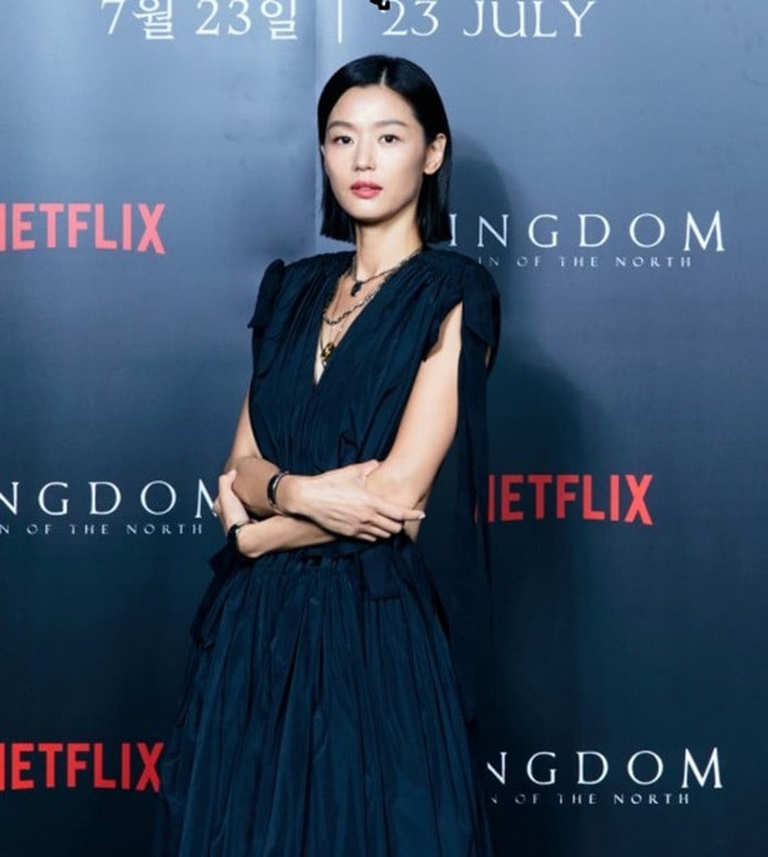 Jun Ji Hyun và Kang Dong Won chính thức kết hợp trong 'Polaris' - Ảnh 5.