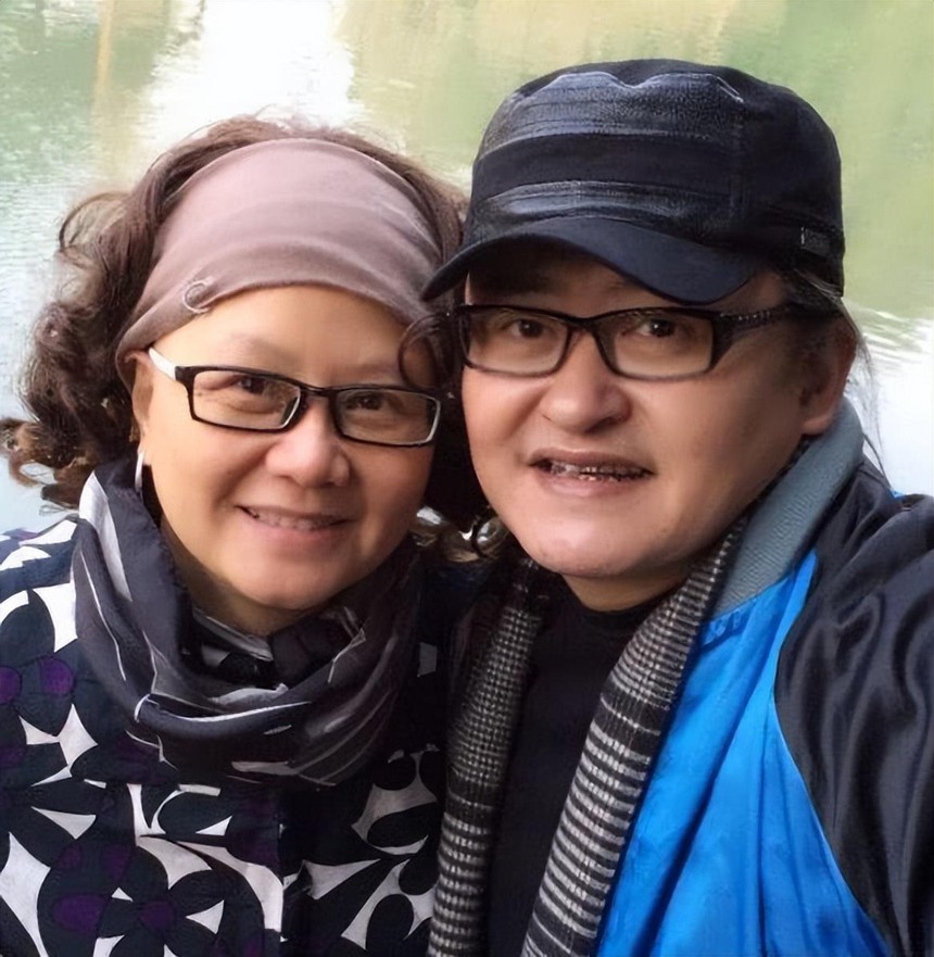 Lưu Hoan: Giọng ca 'Hảo hán ca' bất hủ trong 'Thủy hử' sống ra sao tuổi xế chiều? - Ảnh 15. Lưu Hoan: Giọng ca 'Hảo hán ca' bất hủ trong 'Thủy hử' sống ra sao tuổi xế chiều? - Ảnh 15.