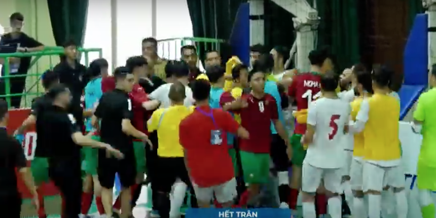 Xô xát ở giải futsal quốc tế TP.HCM 2024 - Ảnh 2.