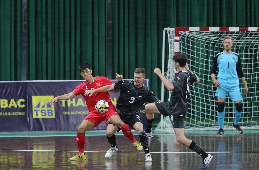 Đội tuyển futsal New Zealand khiến chủ nhà bất ngờ - Ảnh 1. Đội tuyển futsal New Zealand khiến chủ nhà bất ngờ - Ảnh 1.