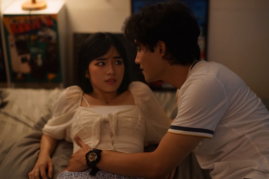 Khánh Vân thoát hình tượng ngây thơ, lần đầu đóng cảnh nóng - Ảnh 4. Khánh Vân thoát hình tượng ngây thơ, lần đầu đóng cảnh nóng - Ảnh 4.