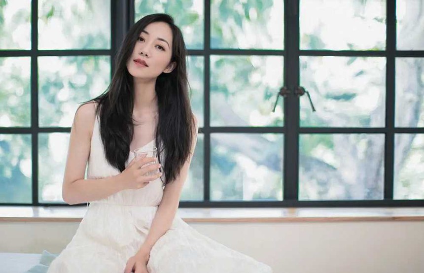 (Bài đăng thứ 7) 6 sao nữ 'sạch sẽ' nhất đều đạt đẳng cấp nữ thần trong nền giải trí Hoa ngữ - Ảnh 4. (Bài đăng thứ 7) 6 sao nữ 'sạch sẽ' nhất đều đạt đẳng cấp nữ thần trong nền giải trí Hoa ngữ - Ảnh 4.