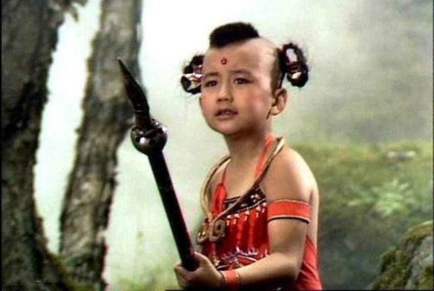 (Bài đăng Chủ nhật) Diễn viên nhí đóng Hồng Hài Nhi trong 'Tây du ký' 1986 giờ ra sao? - Ảnh 1. (Bài đăng Chủ nhật) Diễn viên nhí đóng Hồng Hài Nhi trong 'Tây du ký' 1986 giờ ra sao? - Ảnh 1.